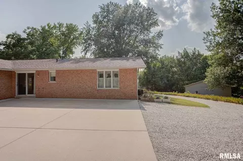 409 Friendly Dr, Red Bud, IL 62278 photo 36