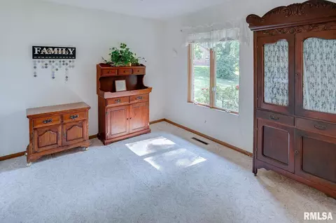 409 Friendly Dr, Red Bud, IL 62278 photo 13