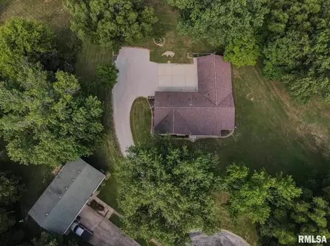 409 Friendly Dr, Red Bud, IL 62278 photo 42