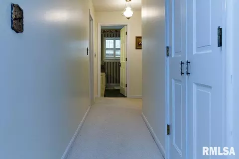 405 E Reichert Dr, Marion, IL 62959 photo 16
