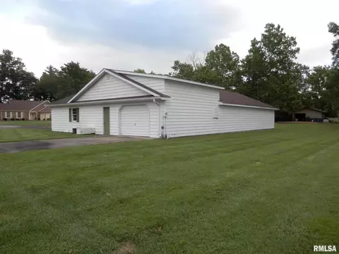 405 E Reichert Dr, Marion, IL 62959 photo 38