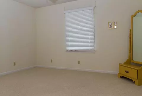 405 E Reichert Dr, Marion, IL 62959 photo 25