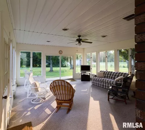 405 E Reichert Dr, Marion, IL 62959 photo 29