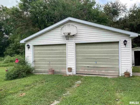 616 S 20th St, Herrin, IL 62948 photo 8