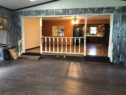 117 N Marshall St, Dix, IL 62830 photo 28