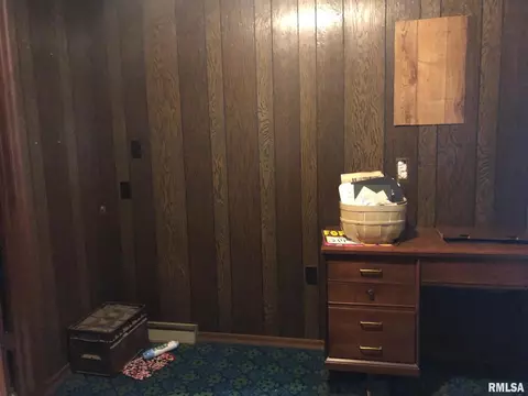 117 N Marshall St, Dix, IL 62830 photo 18