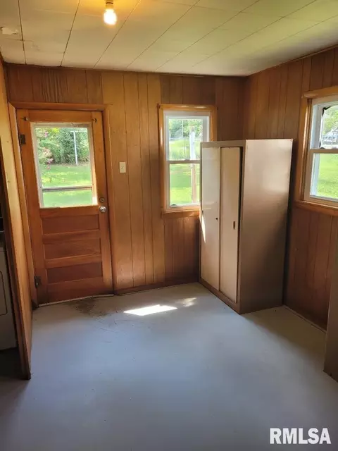 1509 Reed St, Eldorado, IL 62930 photo 10