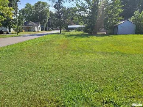 616 E 9th St, Metropolis, IL 62960 photo 2