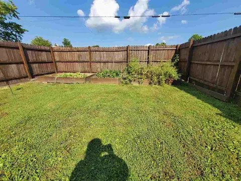 706 S Jesse St, Christopher, IL 62822 photo 31