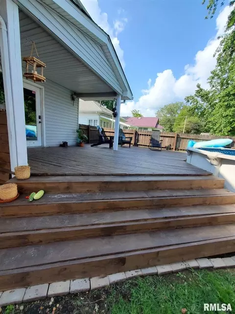 706 S Jesse St, Christopher, IL 62822 photo 27