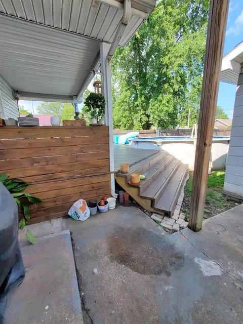 706 S Jesse St, Christopher, IL 62822 photo 29