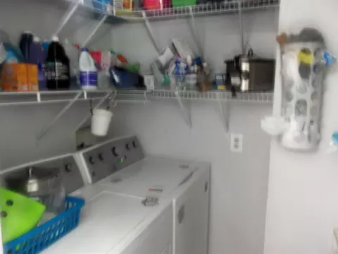 706 S Jesse St, Christopher, IL 62822 photo 34