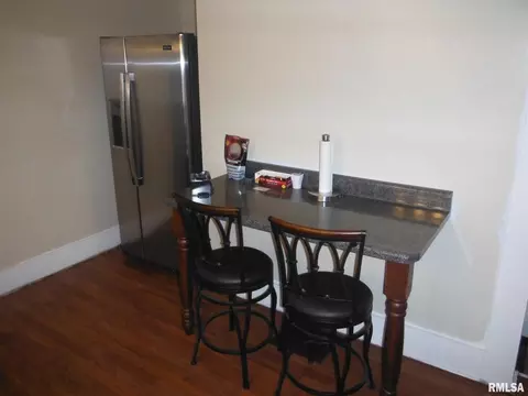121 Warren St, Anna, IL 62906 photo 5