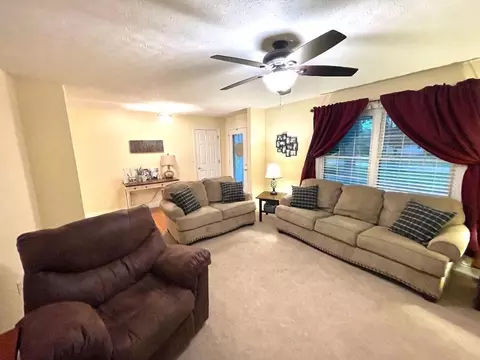 8 Agape Ln, Centralia, IL 62801 photo 5