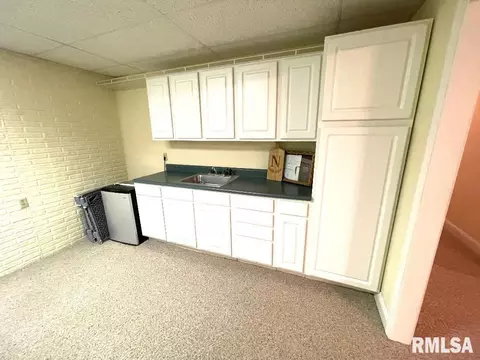8 Agape Ln, Centralia, IL 62801 photo 16