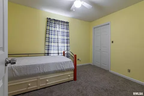 802 E Mckinley Ave, Marion, IL 62959 photo 19