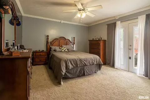 802 E Mckinley Ave, Marion, IL 62959 photo 16