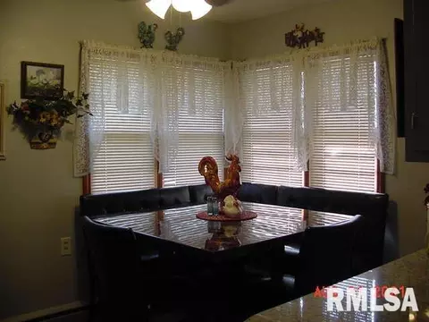 2102 Gartside, Murphysboro, IL 62966 photo 12