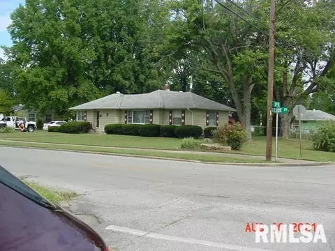 2102 Gartside, Murphysboro, IL 62966 photo 3