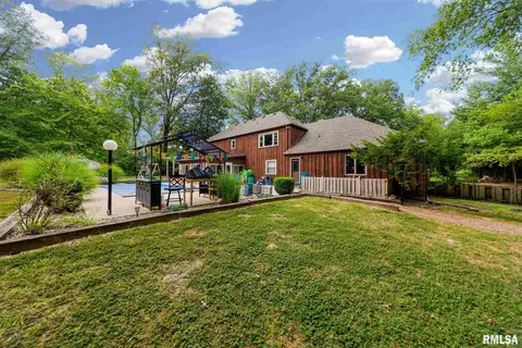 11795 E Oak Ln, Mount Vernon, IL 62864 photo 3