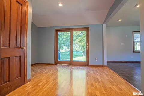 1907 Summertime Rd, Kell, IL 62853 photo 17