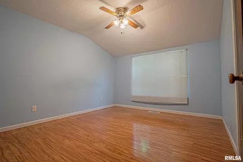 1907 Summertime Rd, Kell, IL 62853 photo 26