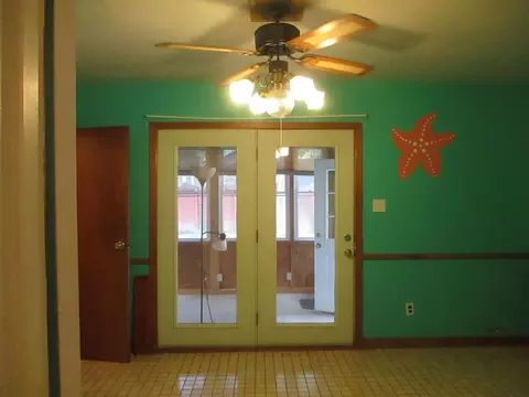 811 S Emma St, Christopher, IL 62822 photo 16