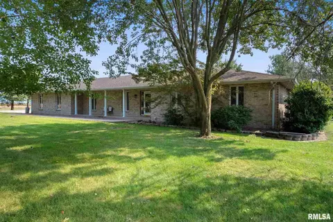 12250 Tower Rd, Richview, IL 62877 photo 2