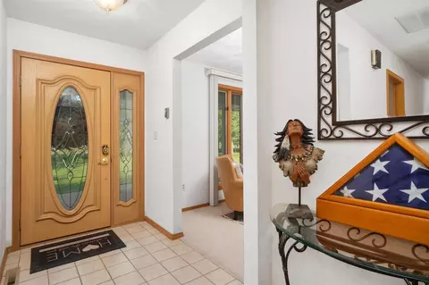12250 Tower Rd, Richview, IL 62877 photo 4