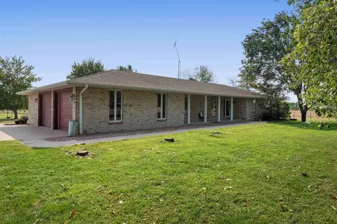 12250 Tower Rd, Richview, IL 62877 photo 45