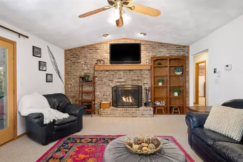 12250 Tower Rd, Richview, IL 62877 photo 22