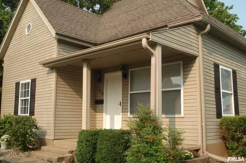 308 S 16th St, Herrin, IL 62948 photo 2
