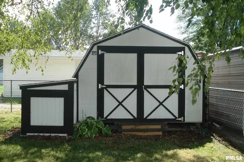 1304 W Harrison St, Herrin, IL 62948 photo 21