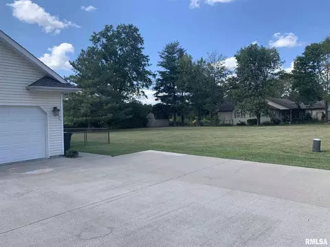 3029 Pine Ridge Dr, Herrin, IL 62948 photo 40
