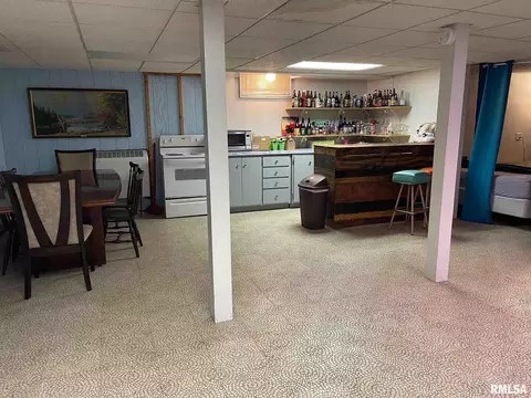 1008 N Maple St, Benton, IL 62812 photo 28