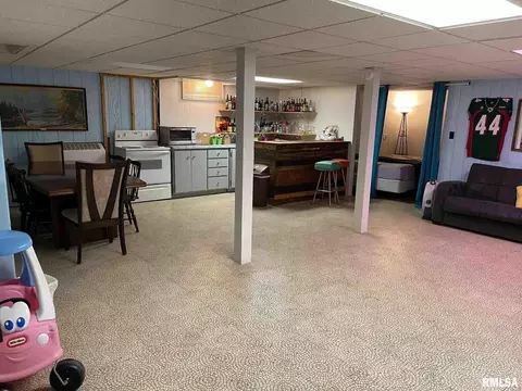 1008 N Maple St, Benton, IL 62812 photo 26