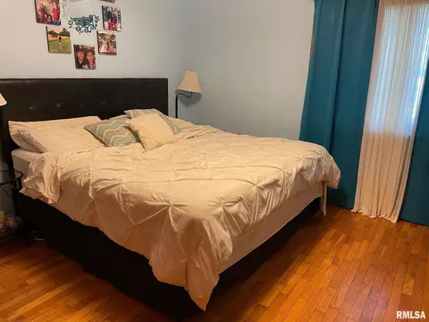1008 N Maple St, Benton, IL 62812 photo 20