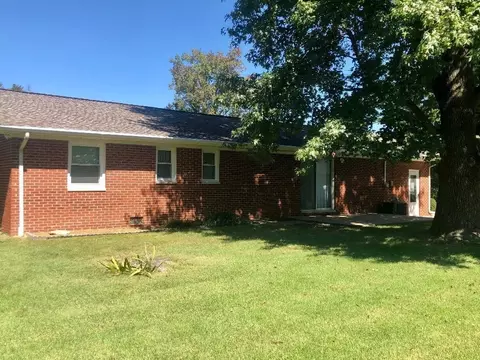1503 Browns Ln, Marion, IL 62959 photo 13