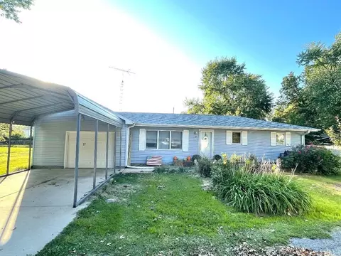 27 Roseclair Ln, Centralia, IL 62801 photo 1