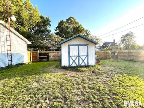 27 Roseclair Ln, Centralia, IL 62801 photo 4