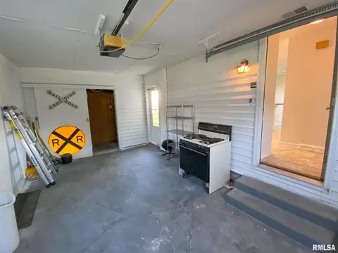 29 Holly Ln, Flora, IL 62839 photo 33