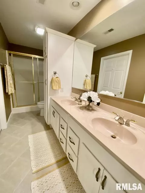 514 Villa Dr, Marion, IL 62959 photo 25