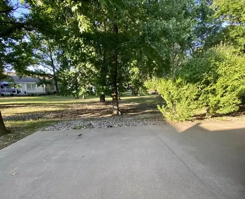 514 Villa Dr, Marion, IL 62959 photo 22