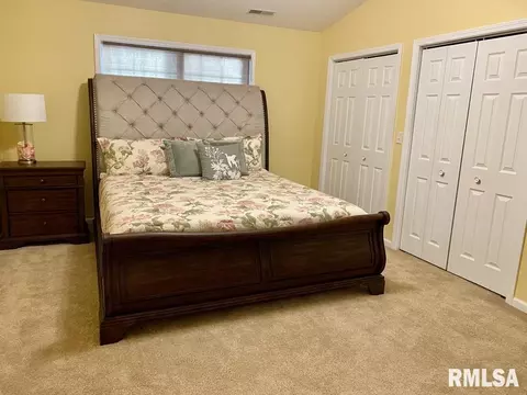 514 Villa Dr, Marion, IL 62959 photo 27