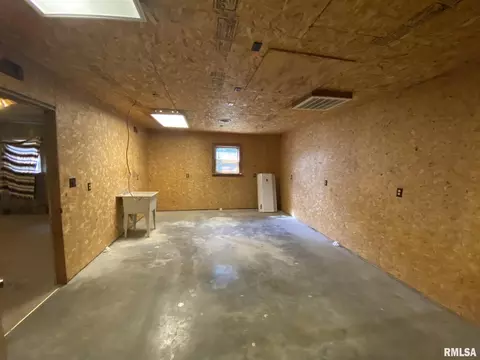521 Dunivan Rd, Murphysboro, IL 62966 photo 33