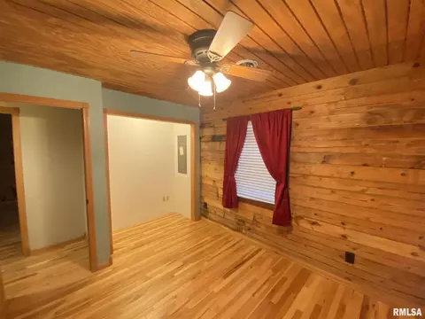 521 Dunivan Rd, Murphysboro, IL 62966 photo 13