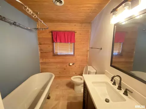 521 Dunivan Rd, Murphysboro, IL 62966 photo 15