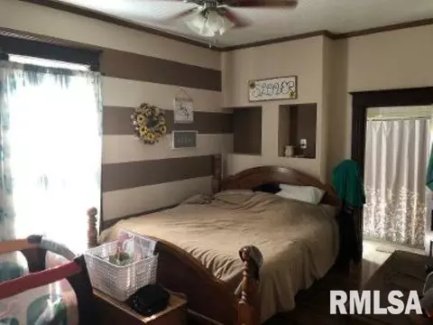432 S Cherry St, Centralia, IL 62801 photo 7