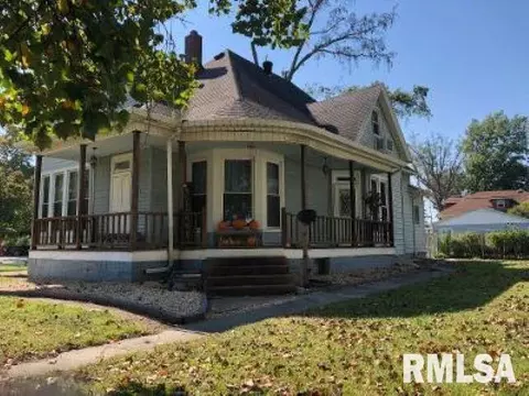 432 S Cherry St, Centralia, IL 62801 photo 1