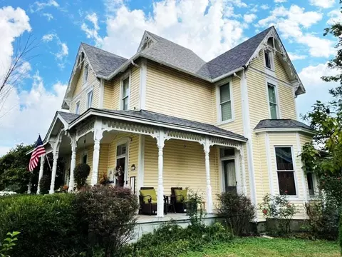 516 E 6th St, Metropolis, IL 62960 photo 2